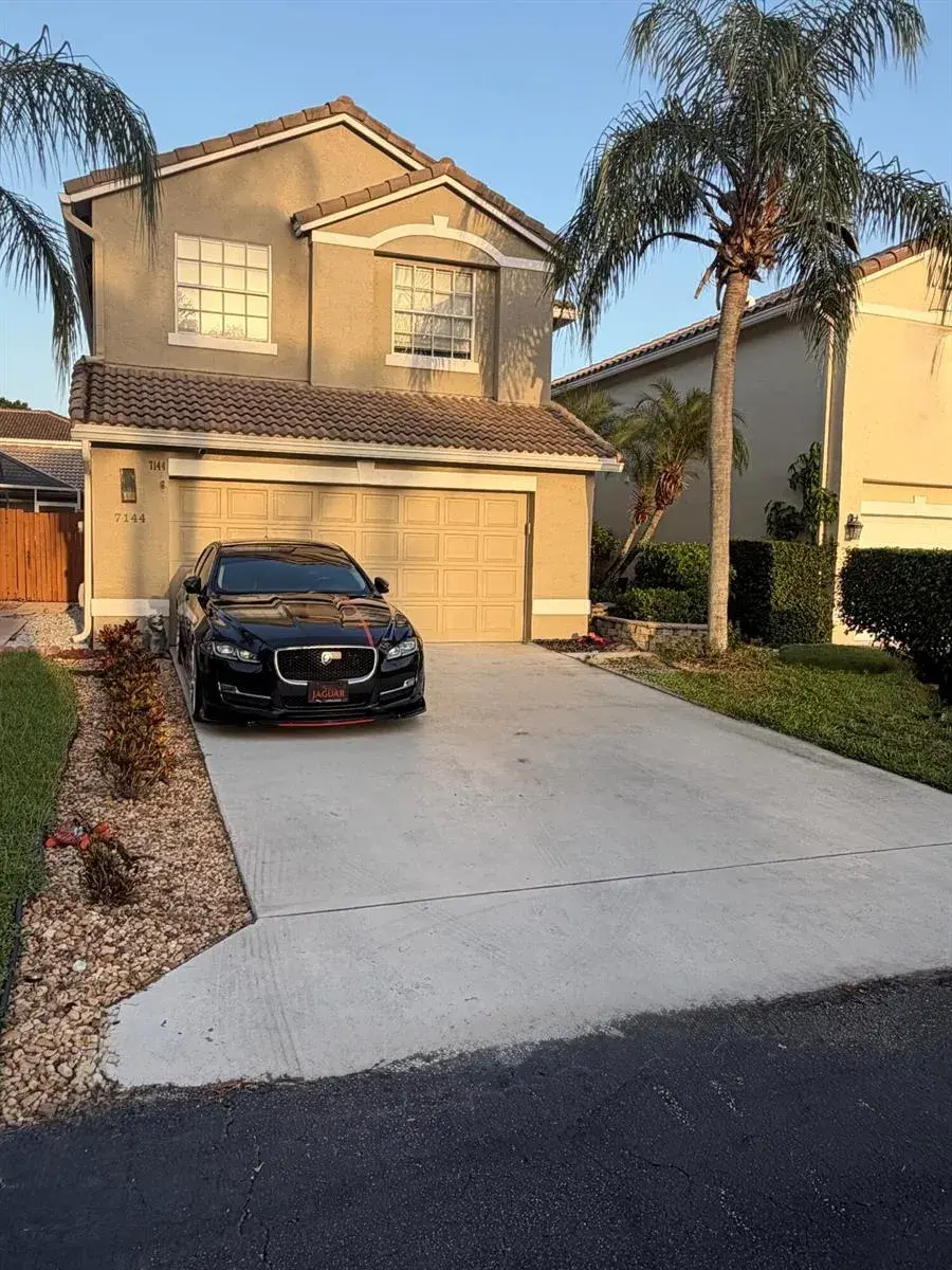 7144 CRAW KEY Way, Lake Worth FL 33467