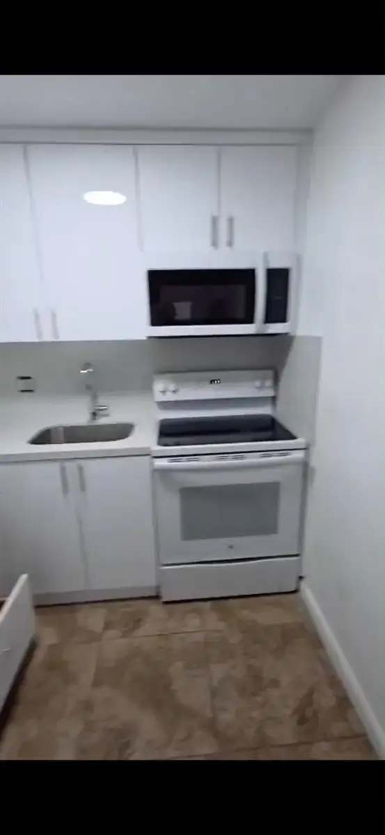 3640 NW 9TH Street # 306, Miami FL 33125 photo 2