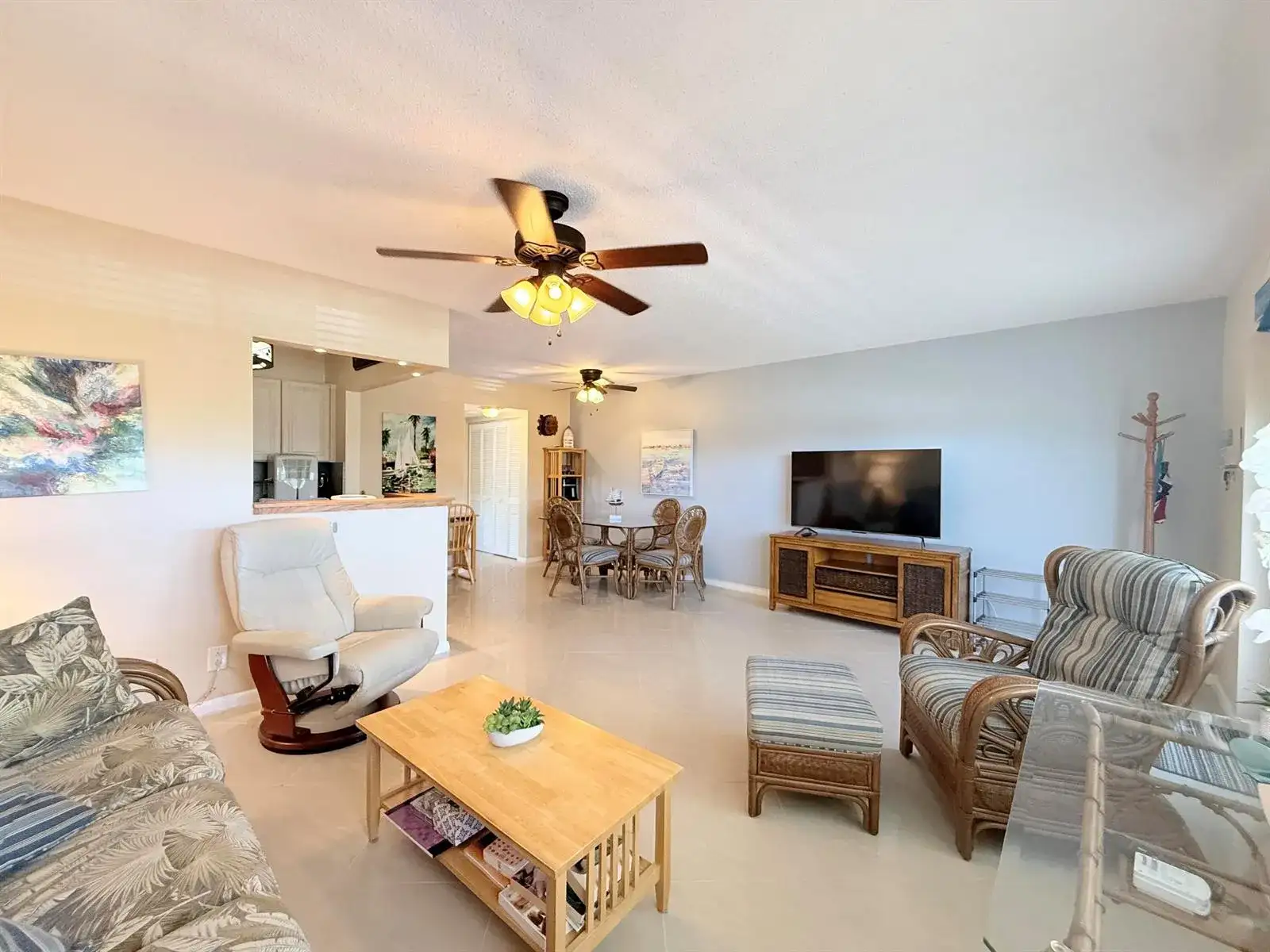 22 Markham A, Deerfield Beach FL 33442 photo 5