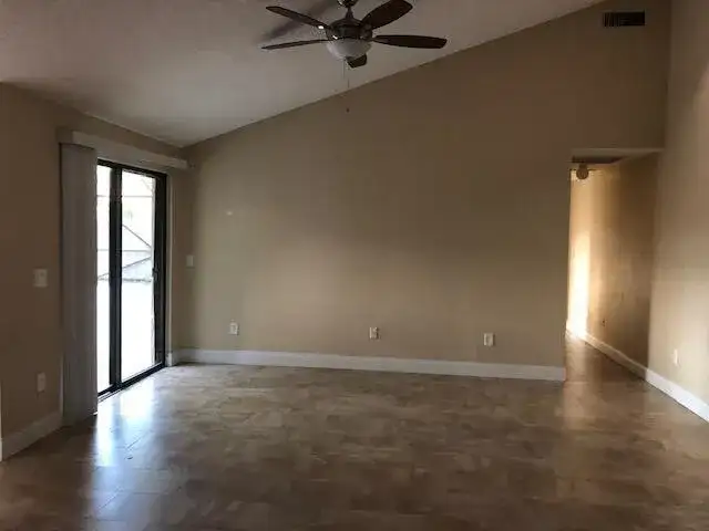 5305 EAGLE LAKE Drive, Palm Beach Gardens FL 33418 photo 4