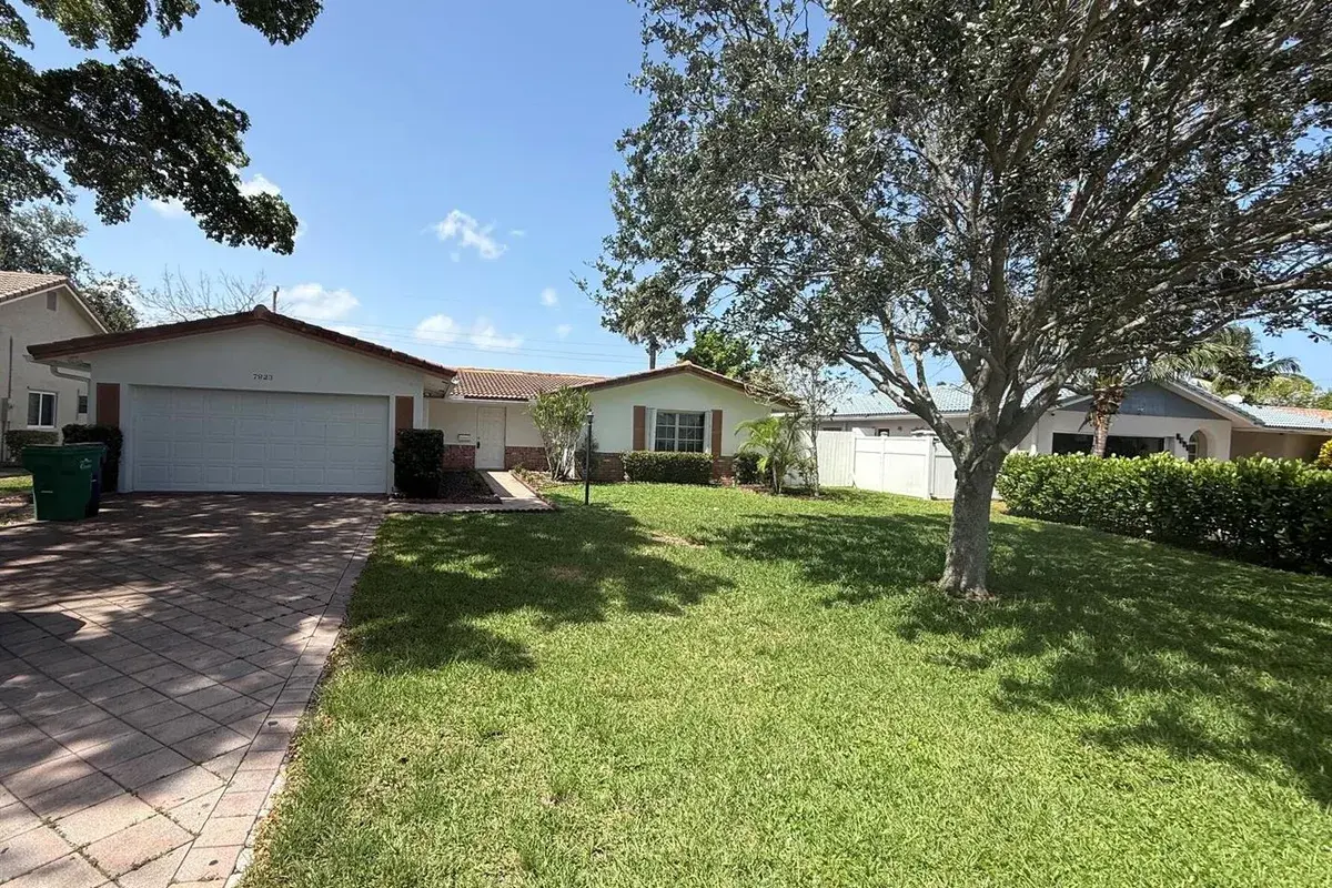 7823 NW 40TH Street, Coral Springs FL 33065