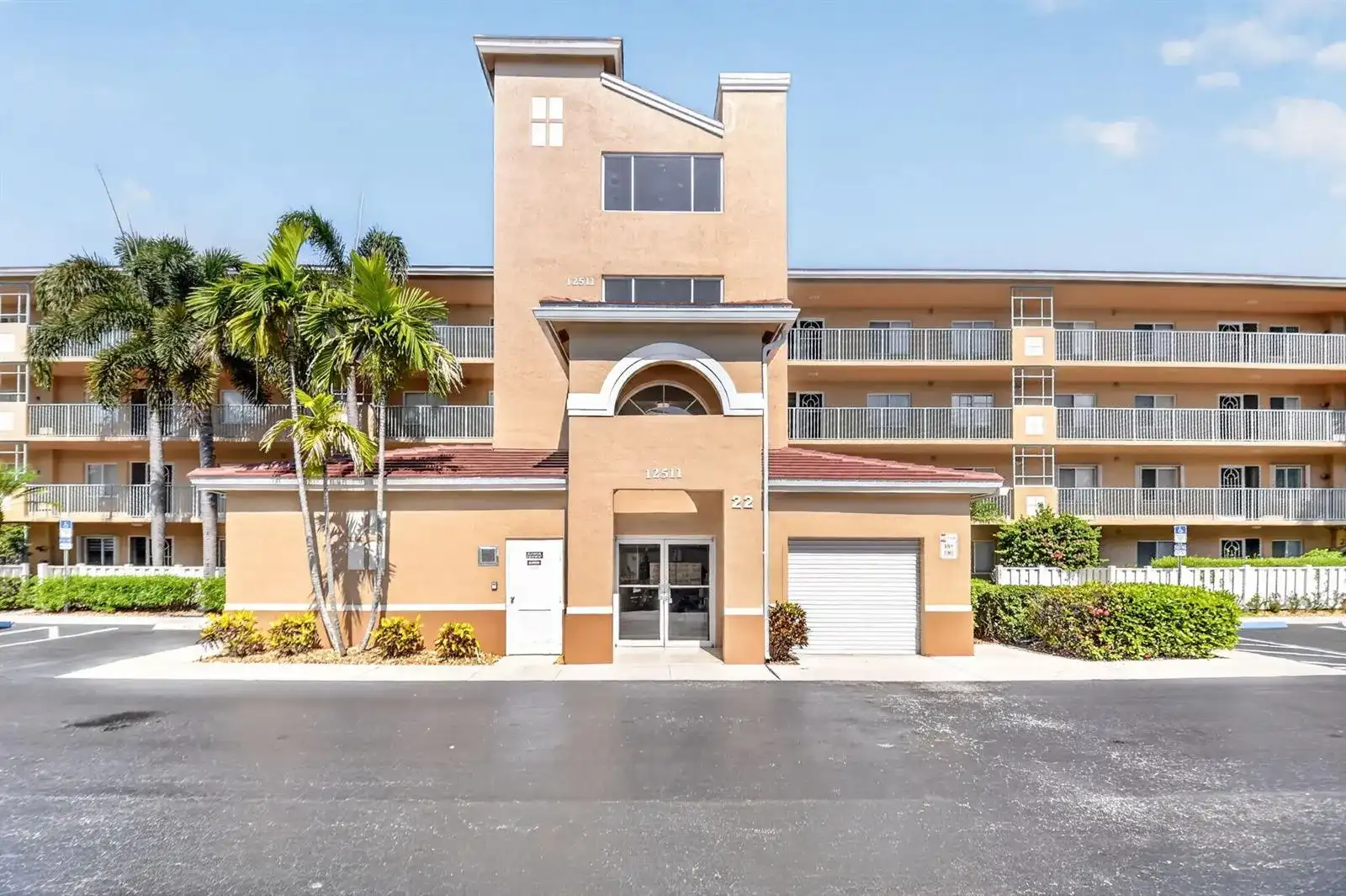 12511 Imperial Isle Drive # 205, Boynton Beach FL 33437