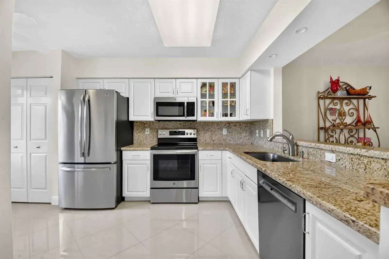 12511 Imperial Isle Drive # 205, Boynton Beach FL 33437 photo 5