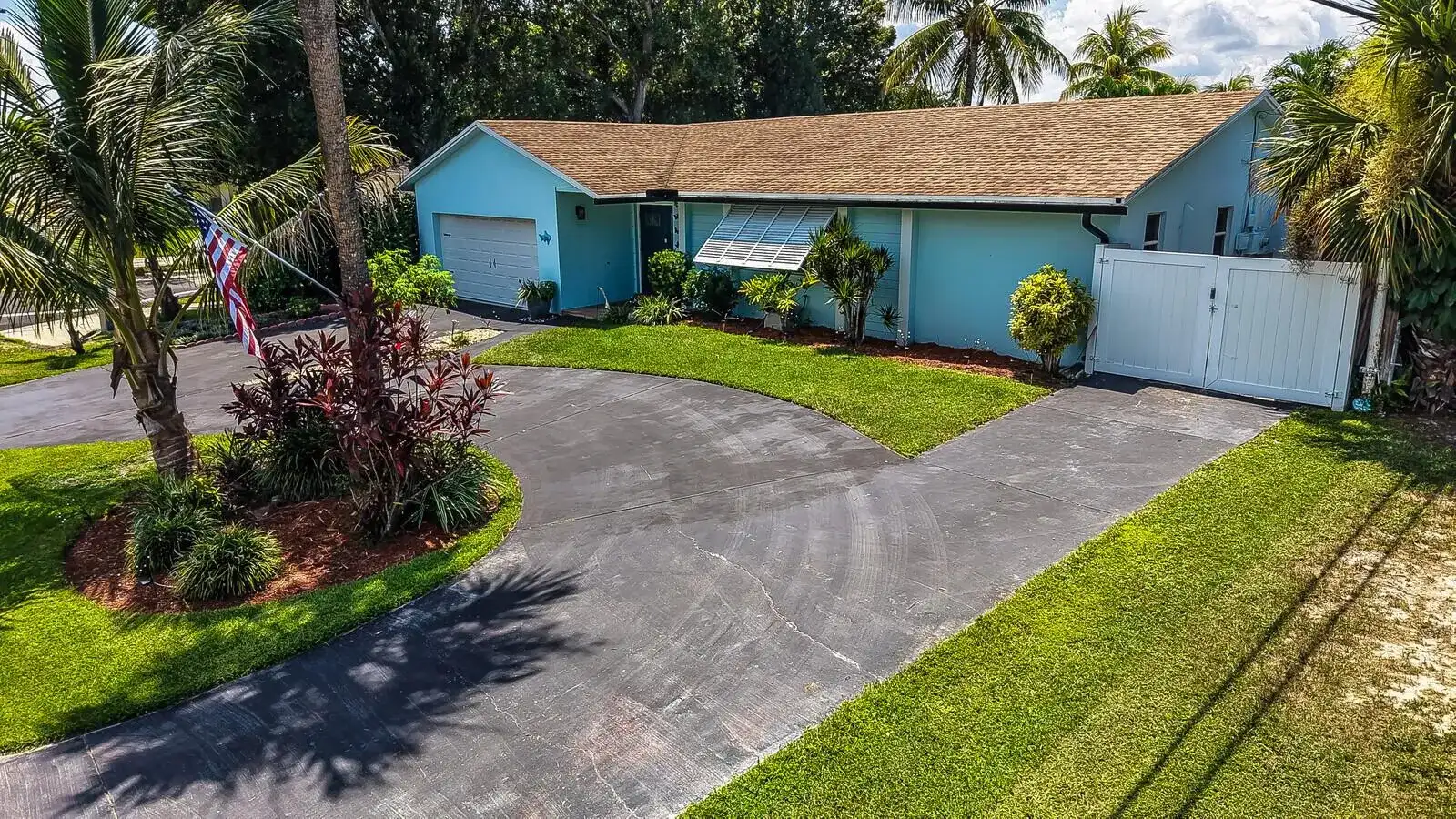 10015 Daisy Avenue, Palm Beach Gardens FL 33410