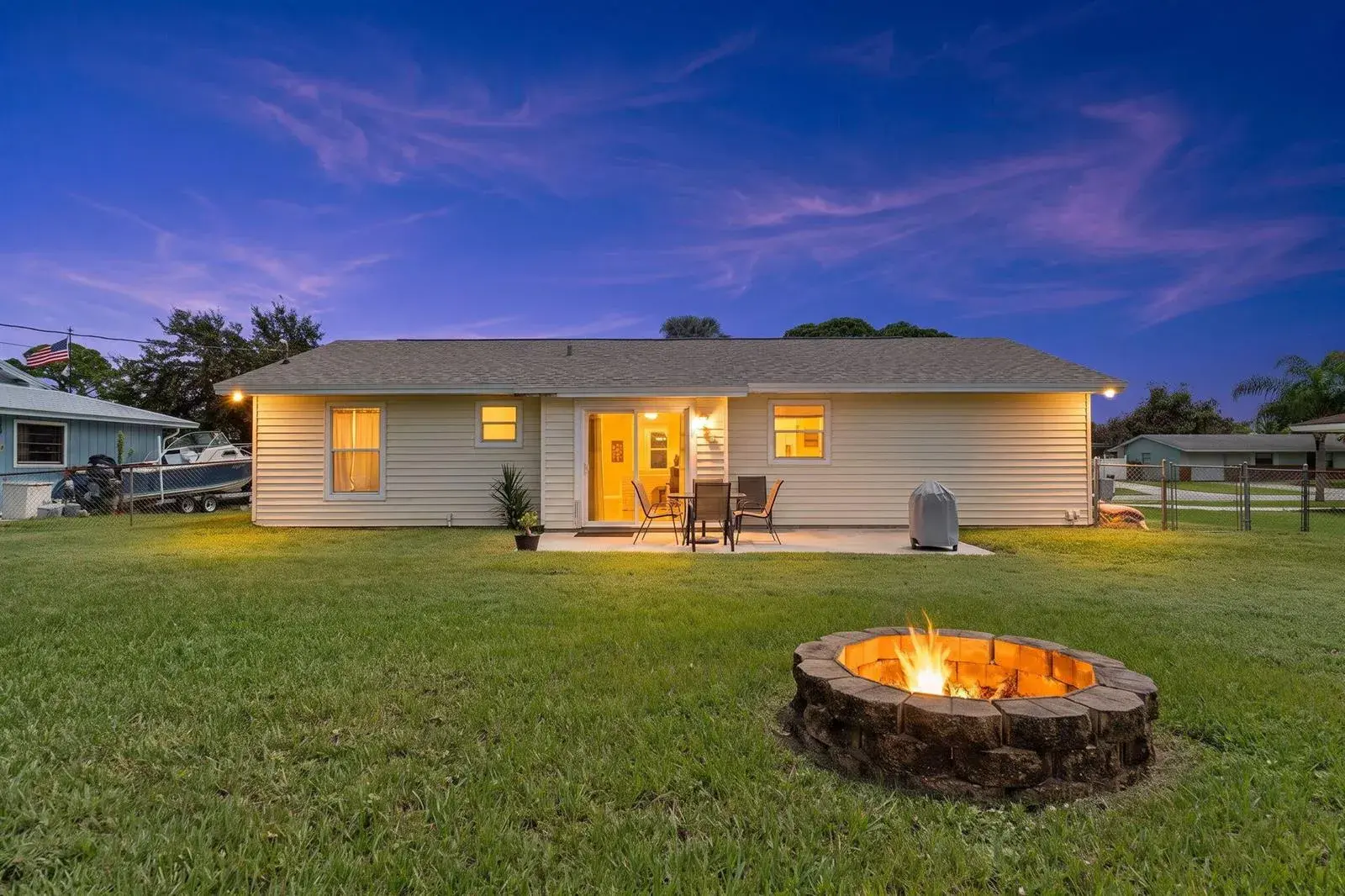 1154 SE Preston Lane, Port St. Lucie FL 34983