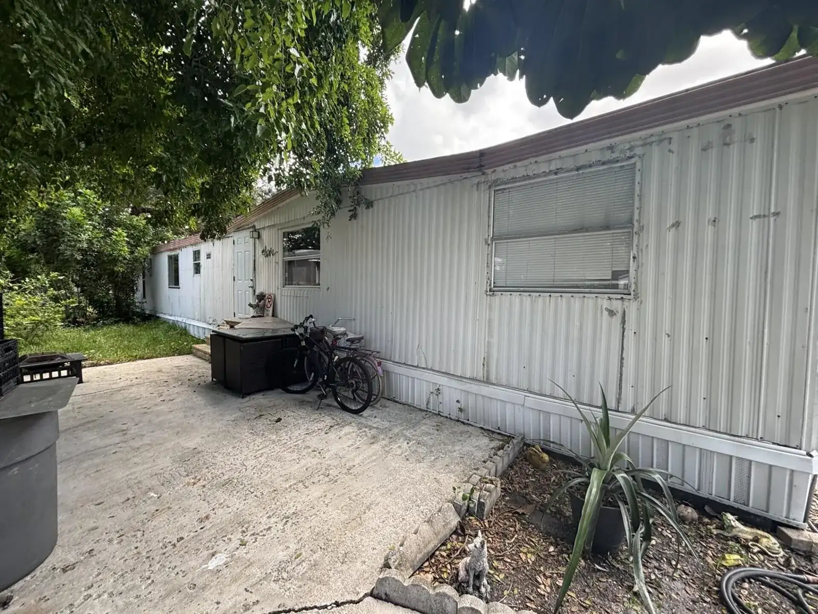 378 Pebblestone Court, Coconut Creek FL 33073 photo 3