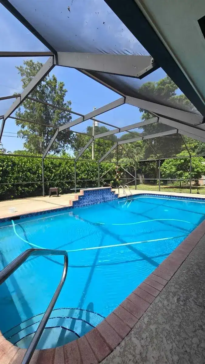 4511 E Country Club Circle, Plantation FL 33317 photo 5