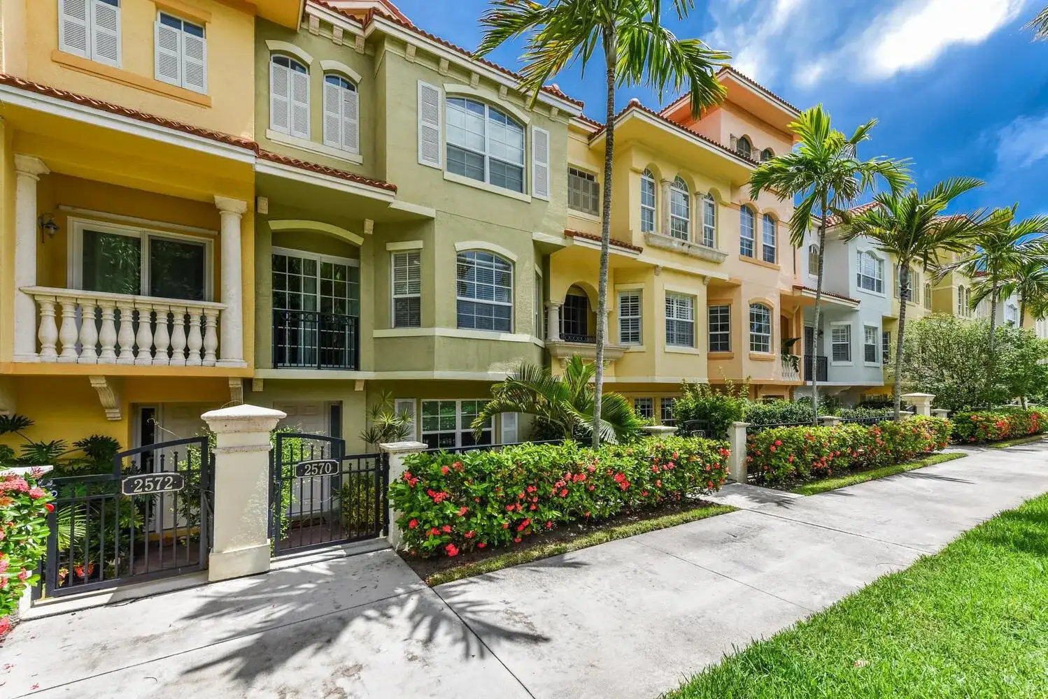 2570 Gardens Parkway, Palm Beach Gardens FL 33410 photo 3