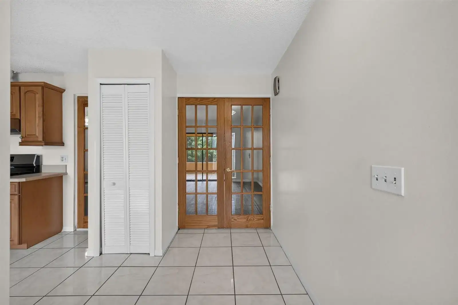 2252 SE MCMASTER Street, Port St. Lucie FL 34952 photo 5