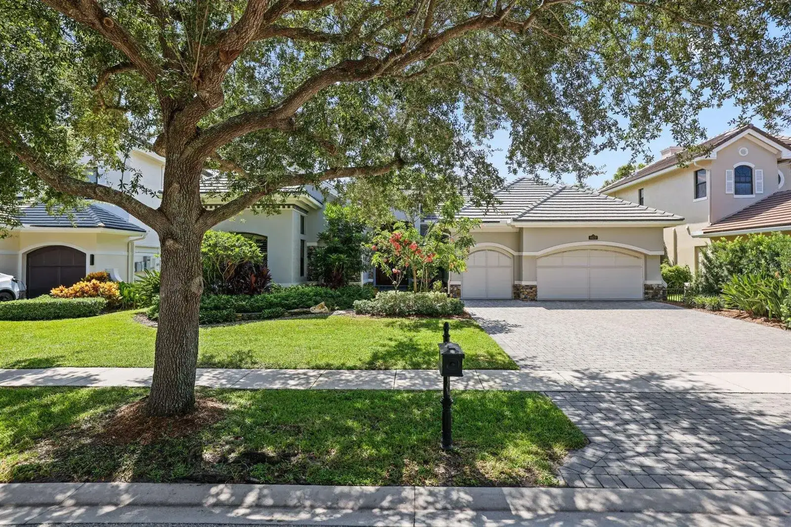 8977 Stone Pier Drive, Boynton Beach FL 33472 photo 3