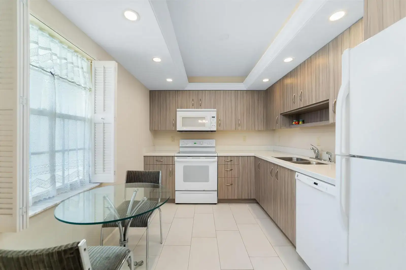 1170 Sugar Sands Boulevard # 407, Singer Island FL 33404 photo 2