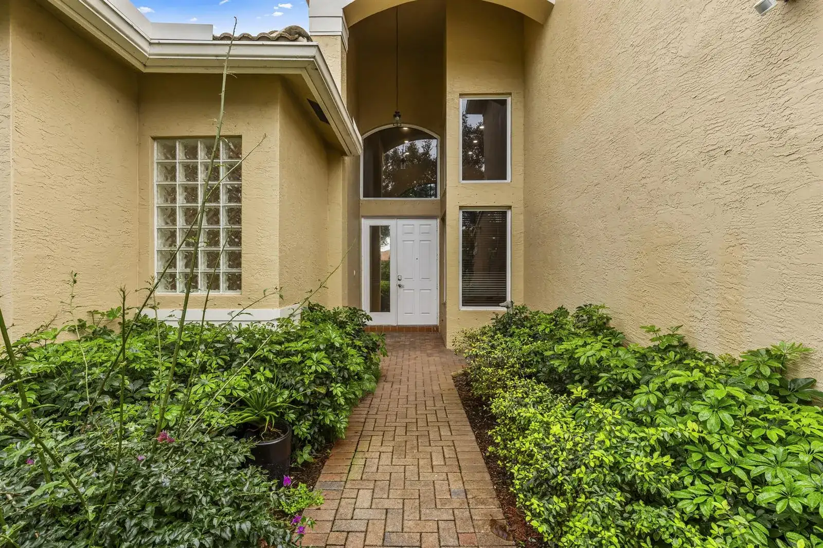 6966 Great Falls Circle, Boynton Beach FL 33437 photo 3