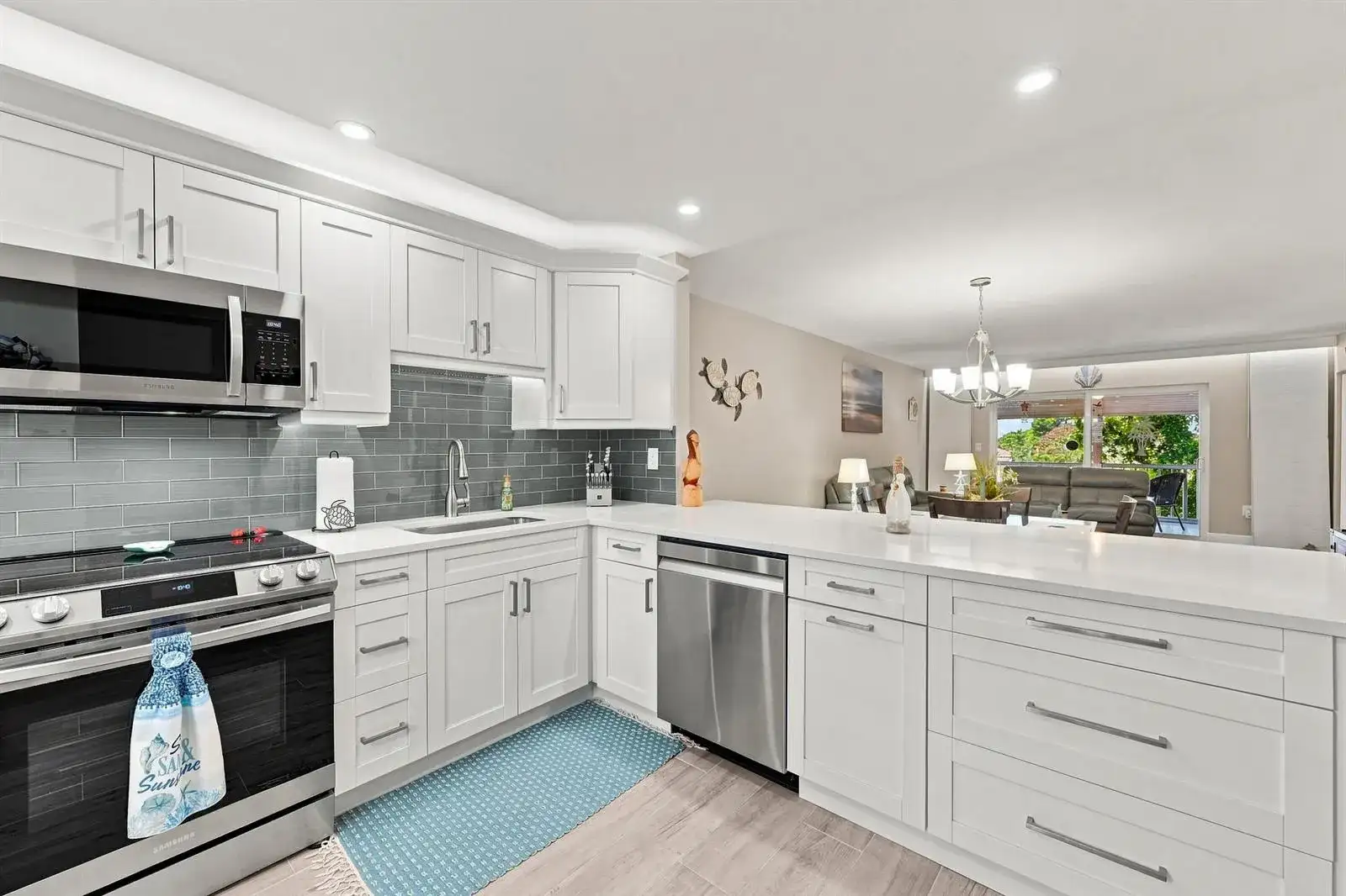 4629 POINCIANA Street # 304, Lauderdale By The Sea FL 33308 photo 2