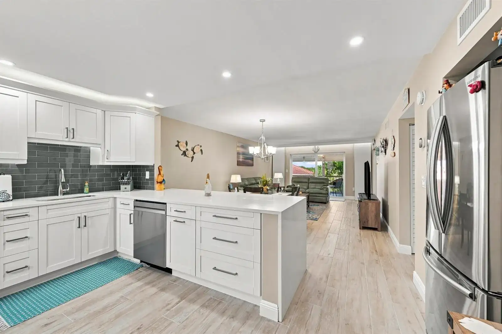 4629 POINCIANA Street # 304, Lauderdale By The Sea FL 33308 photo 4