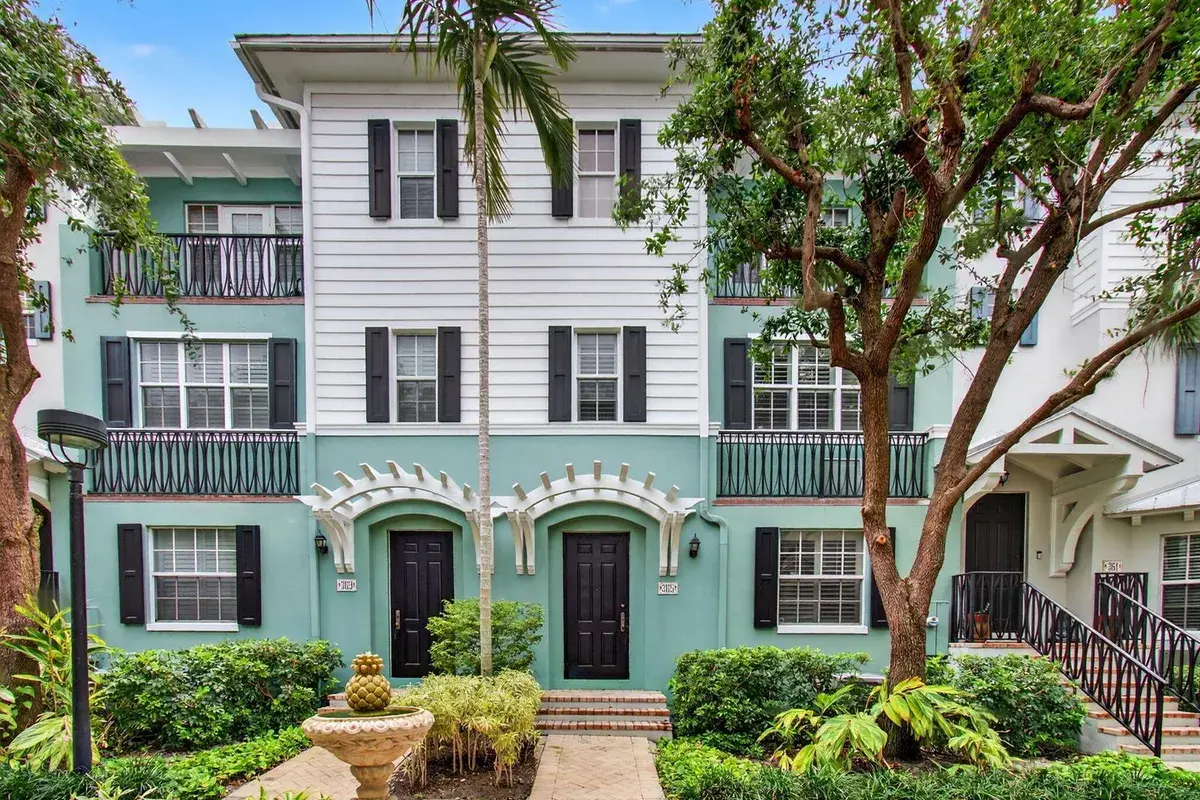 365 W Mallory Circle, Delray Beach FL 33483
