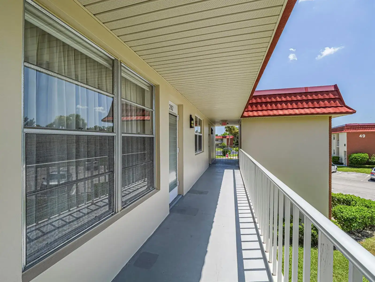 50 WOODLAND Drive # 202, Vero Beach FL 32962 photo 4