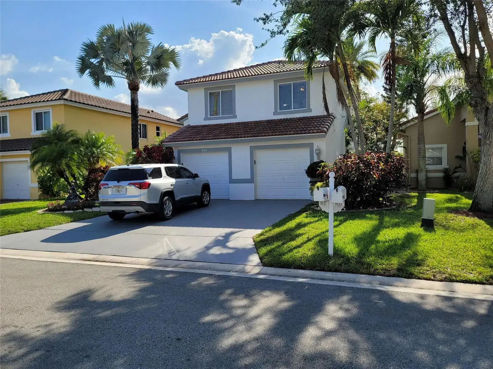 8117 Pelican Harbour Drive, Lake Worth FL 33467 photo 2