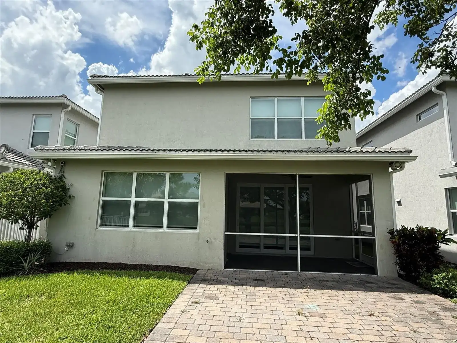 1467 Pongam Terrace, Hollywood FL 33021 photo 2