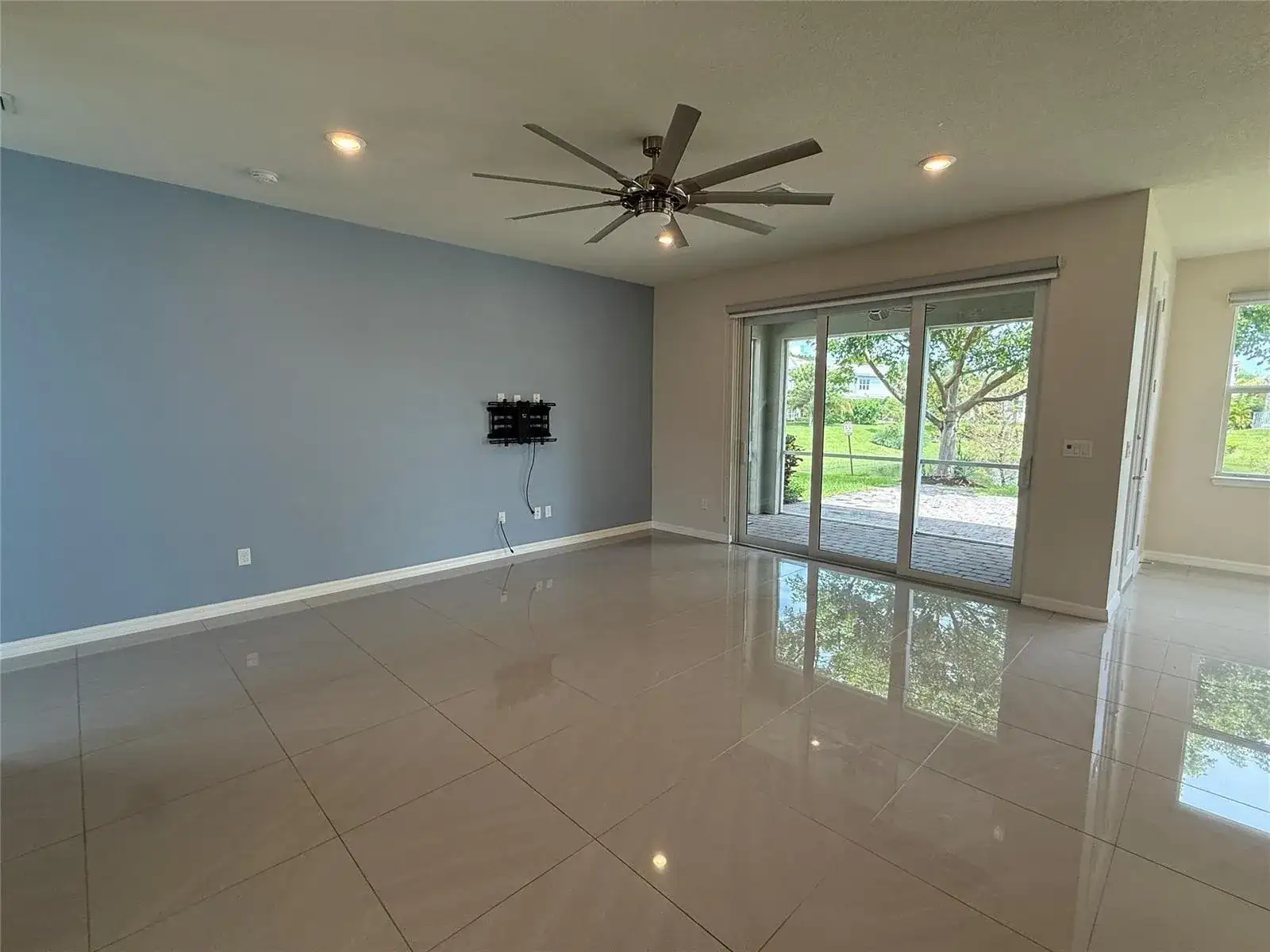1467 Pongam Terrace, Hollywood FL 33021 photo 4