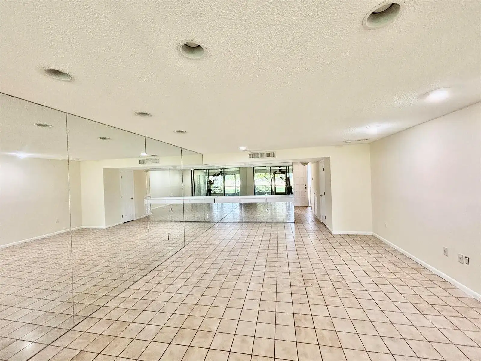 4807 ESEDRA Court, Lake Worth FL 33467 photo 3