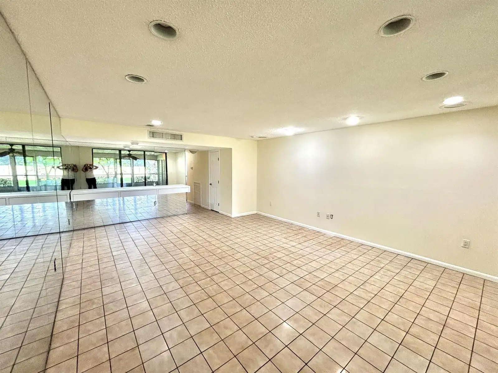 4807 ESEDRA Court, Lake Worth FL 33467 photo 4