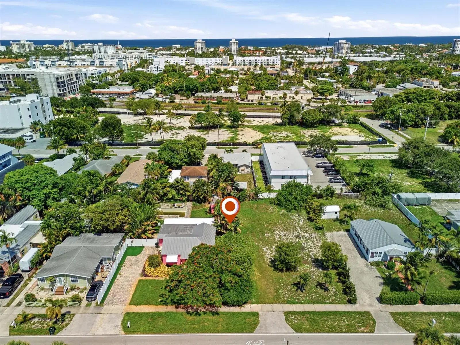 227/233 S Swinton Avenue, Delray Beach FL 33444 photo 4