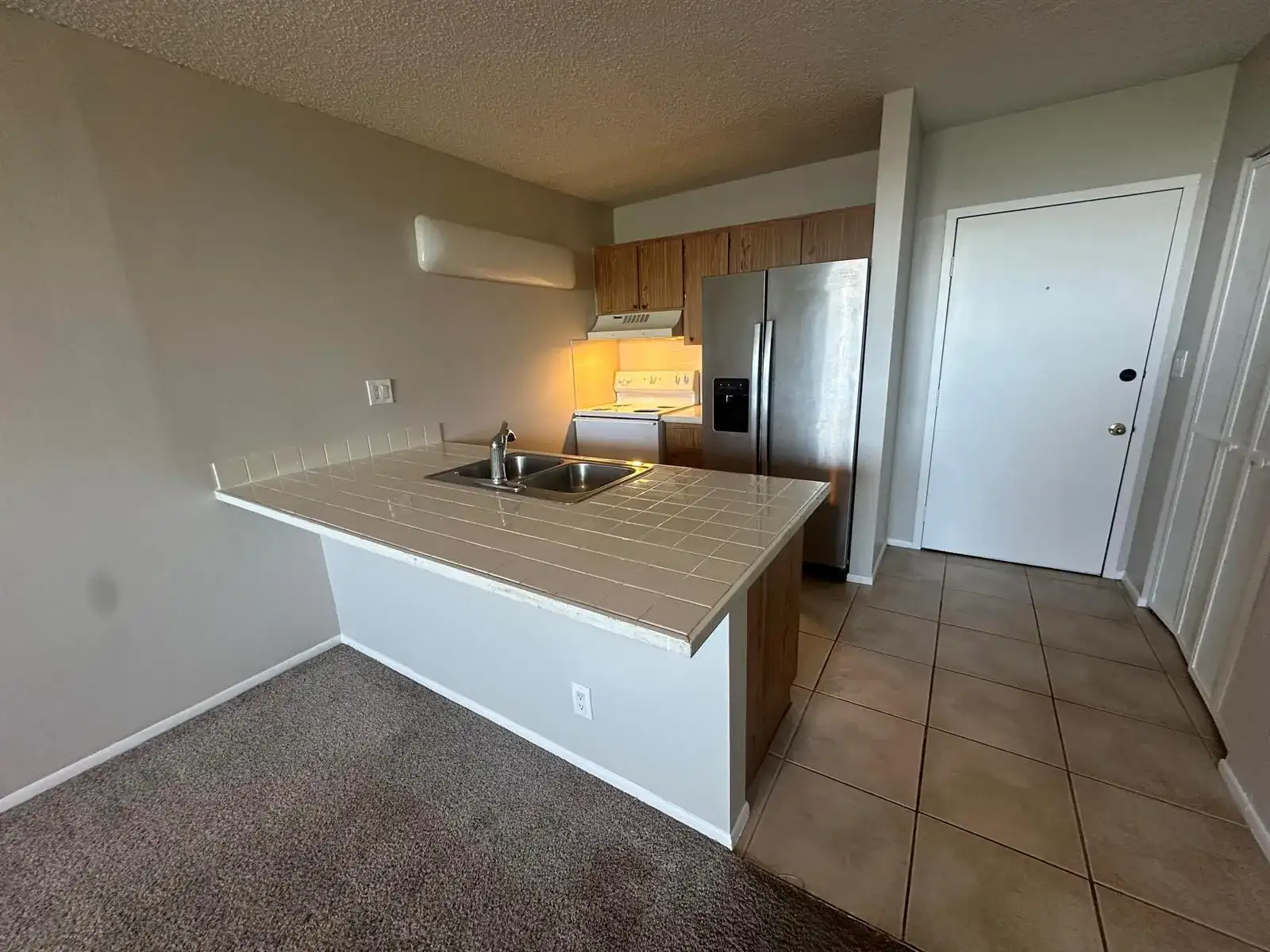 2501 RIVERSIDE Drive # A, Coral Springs FL 33065 photo 2