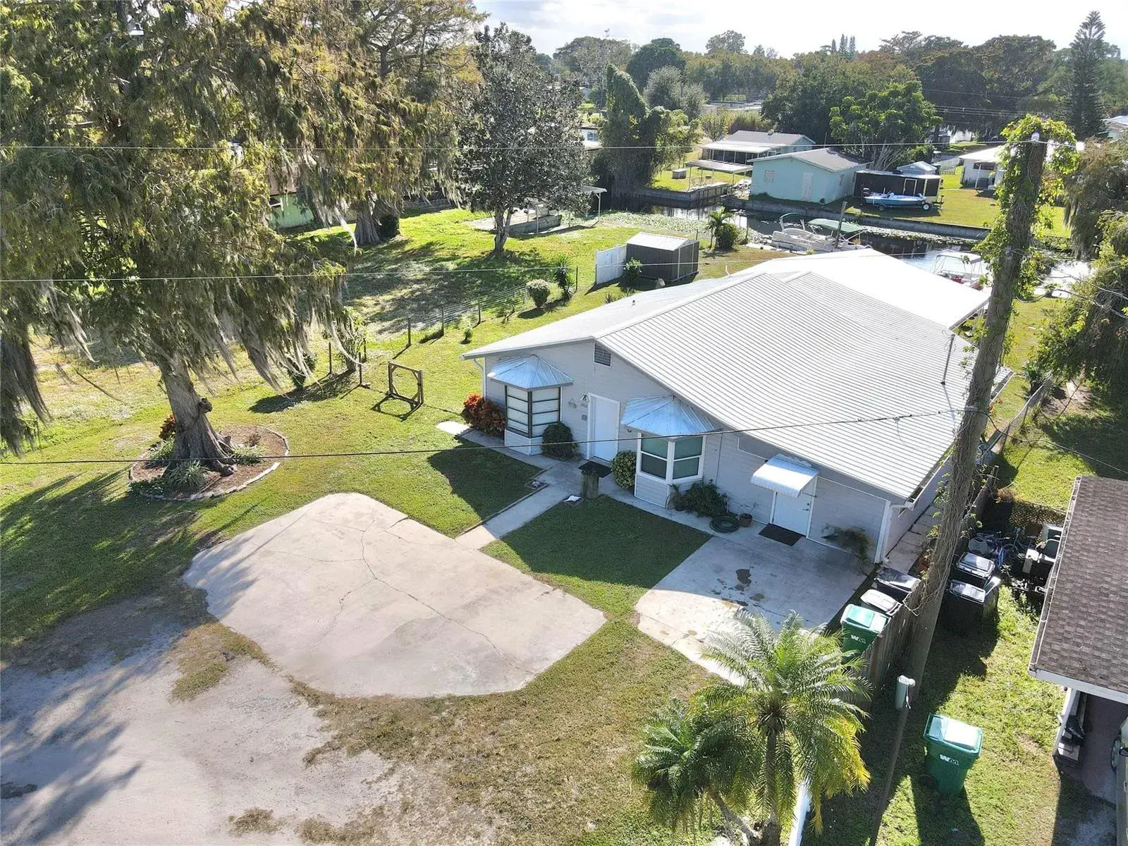 2922 SE 28TH Street, Okeechobee FL 34974
