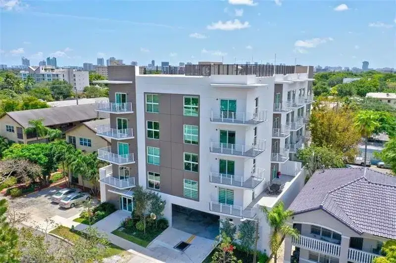 1938 JACKSON Street # 202, Hollywood FL 33020 photo 2