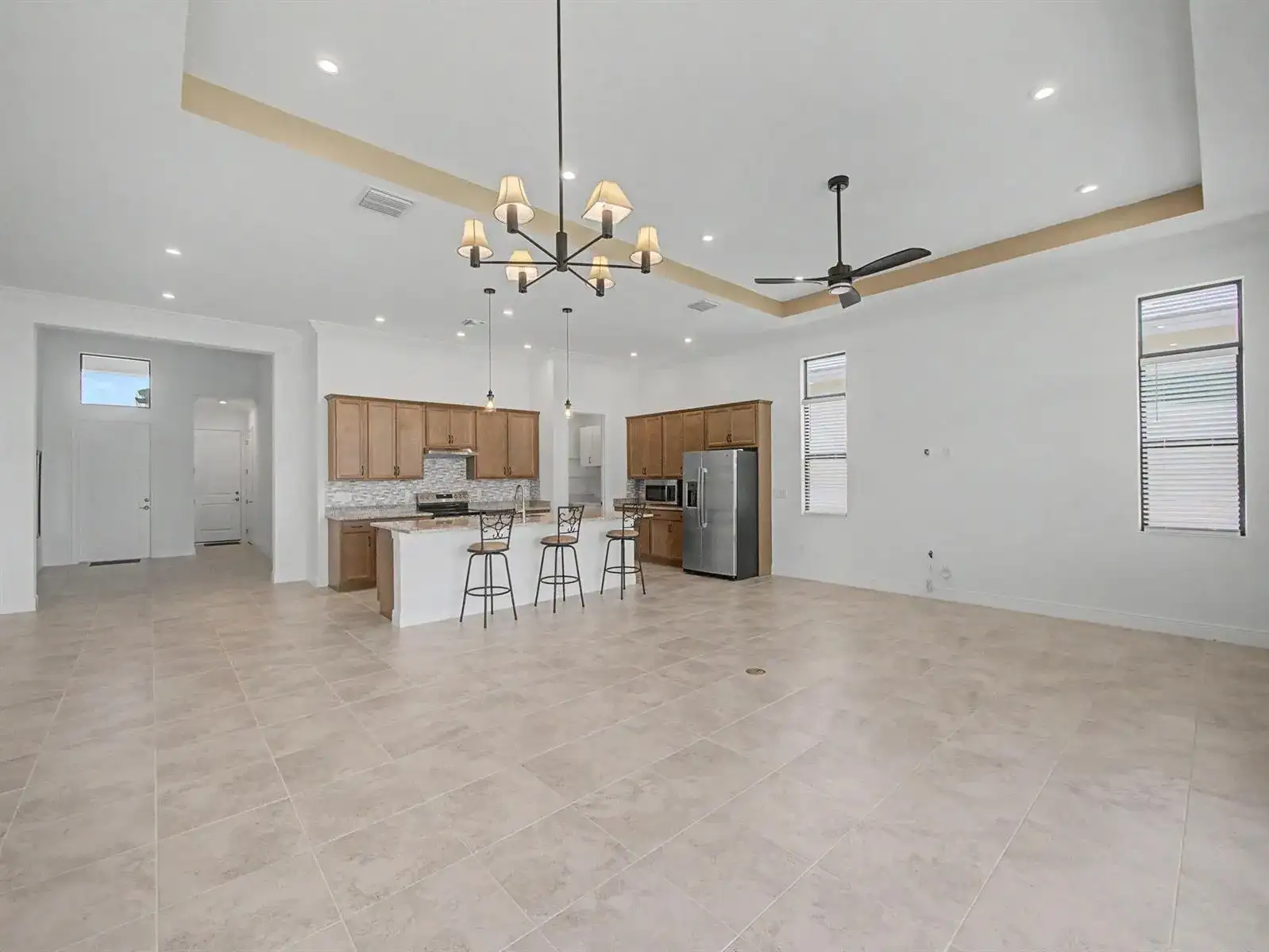 8623 SW CANTANTE Way, Port St. Lucie FL 34987 photo 5