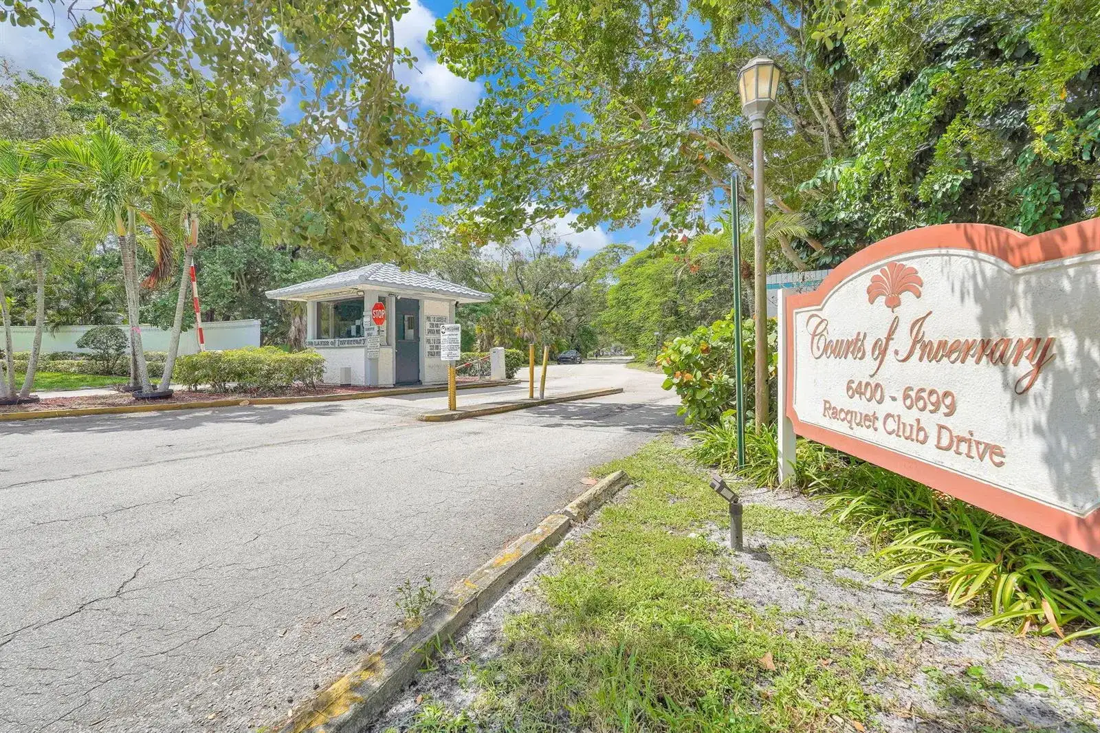 3360 SPANISH MOSS Terrace # 211, Lauderhill FL 33319 photo 4