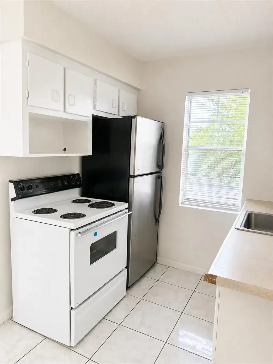 650 SW 15TH Avenue # 10, Fort Lauderdale FL 33312 photo 2