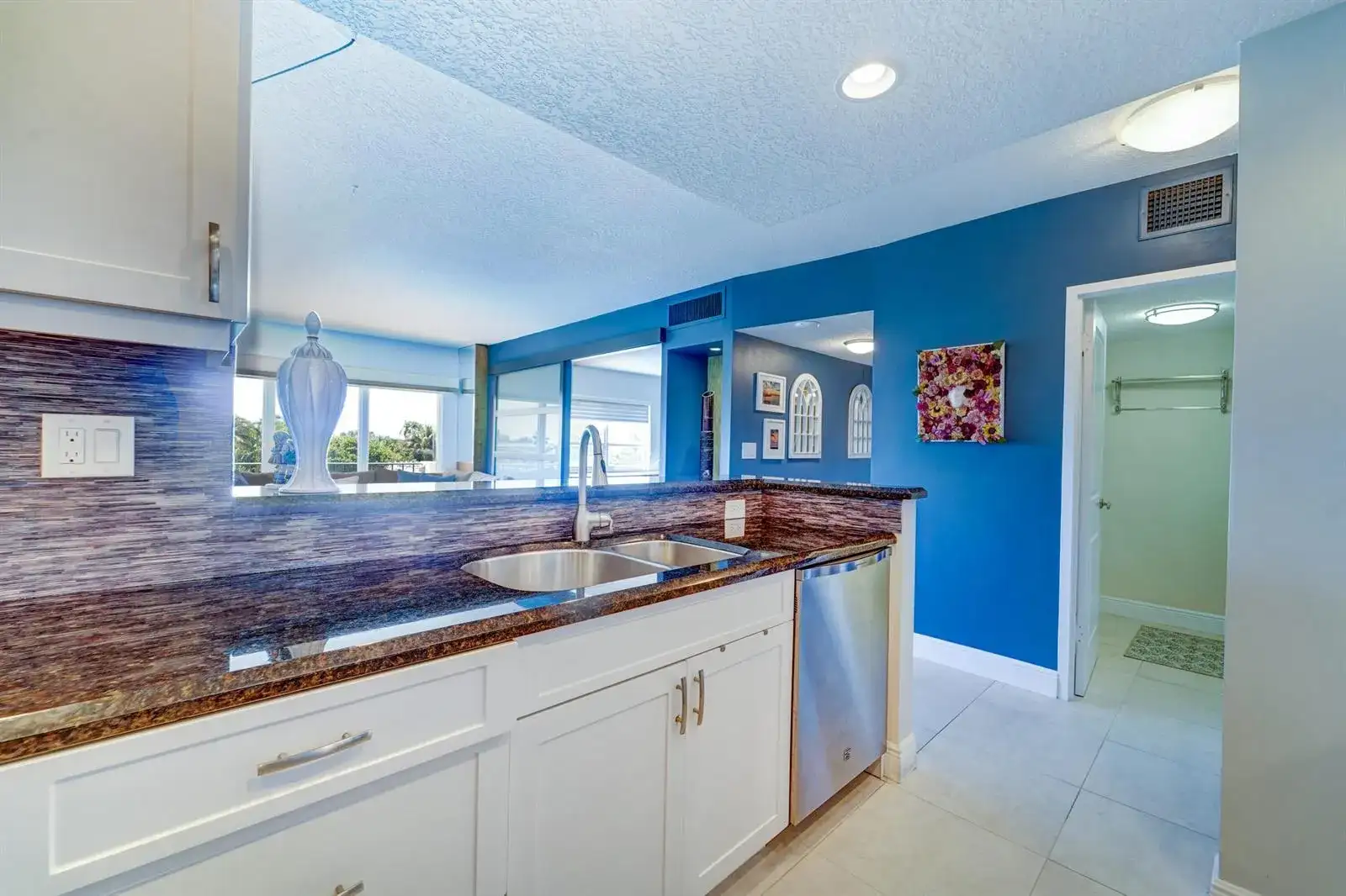2500 E LAS OLAS Boulevard # 403, Fort Lauderdale FL 33301 photo 3