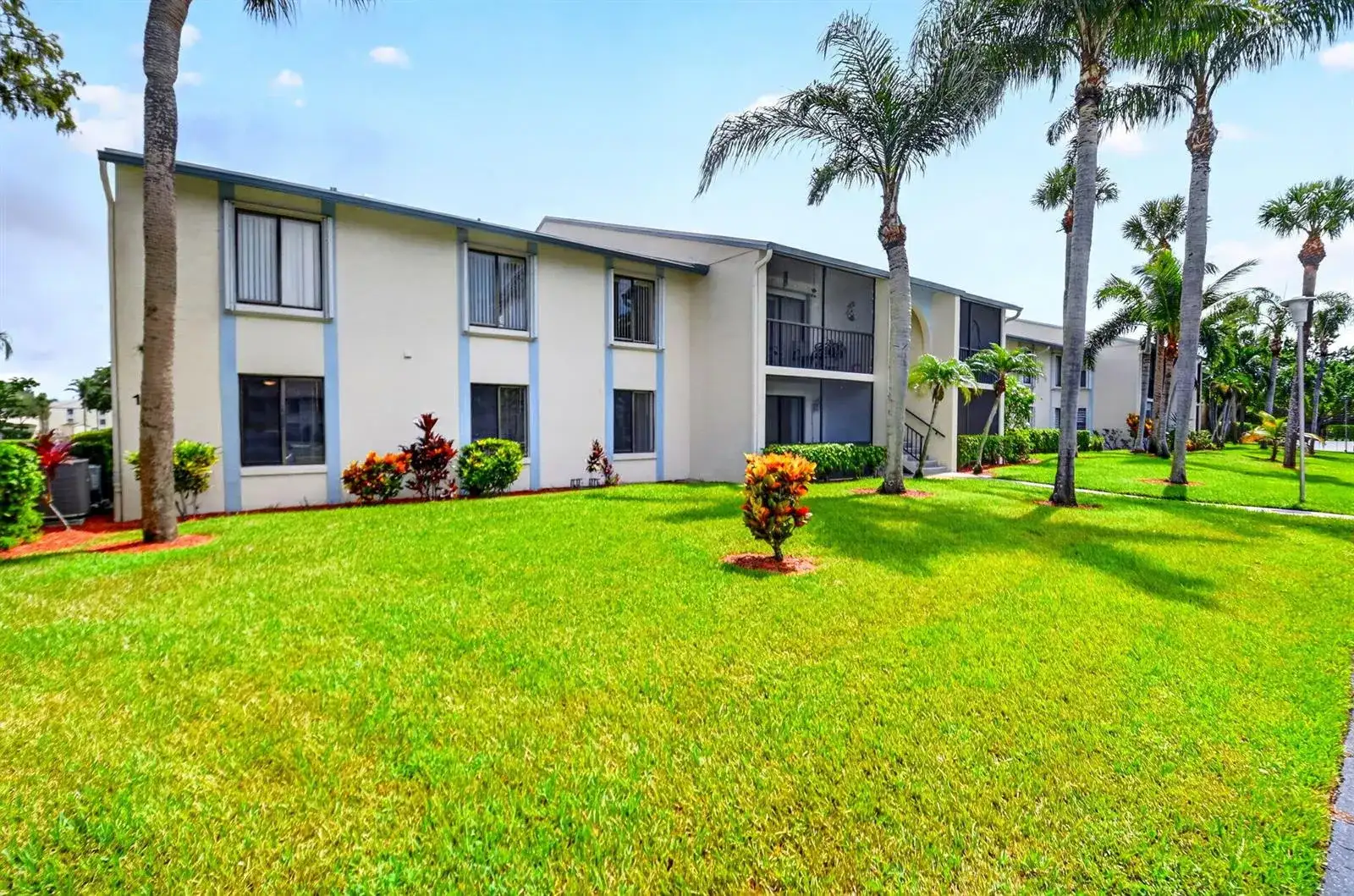1114 Green Pine Boulevard # A1, West Palm Beach FL 33409 photo 2