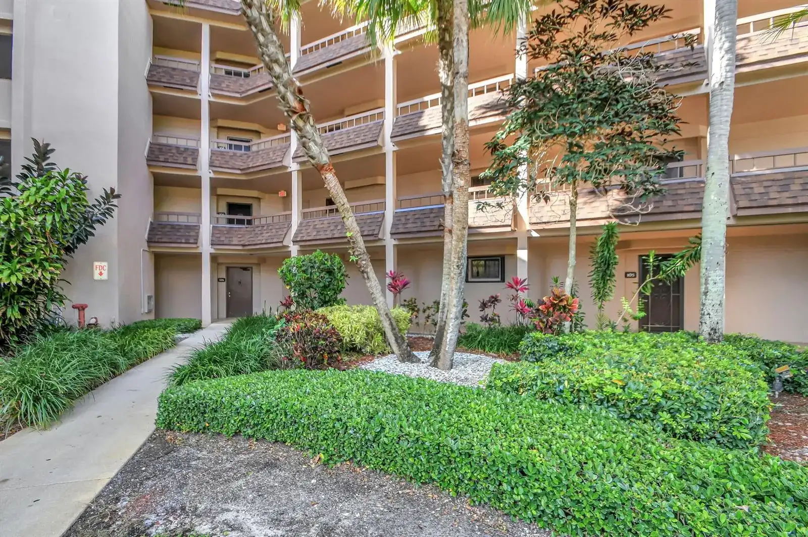 4702 Fountains Drive S # 105, Lake Worth FL 33467 photo 2
