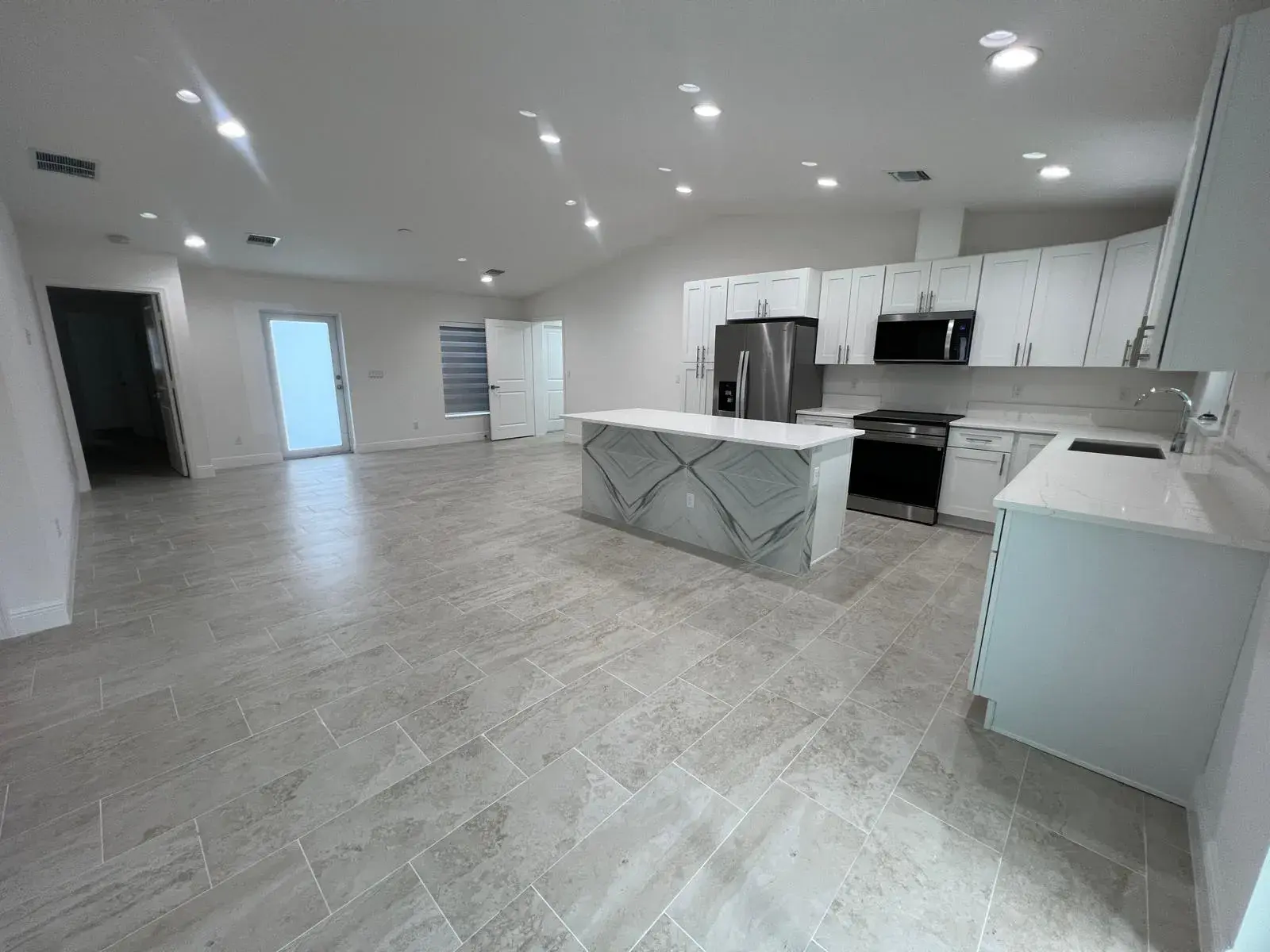 5913 Seagrape Drive, Fort Pierce FL 34982