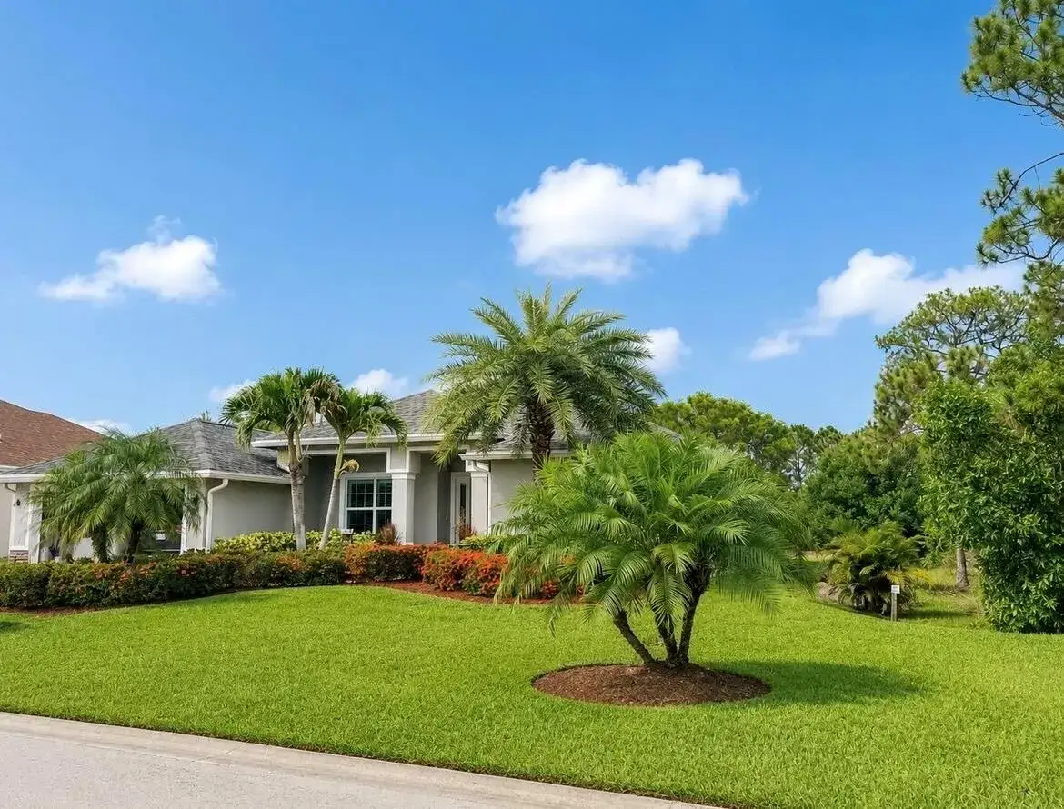 367 SW Vista Lake Drive, Port St. Lucie FL 34953