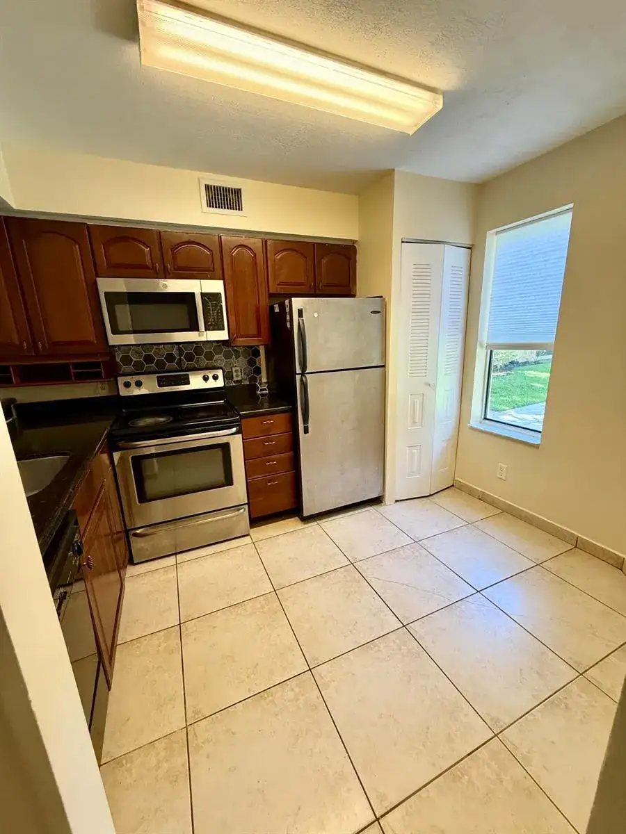 968 CORAL CLUB Drive # 968, Coral Springs FL 33071