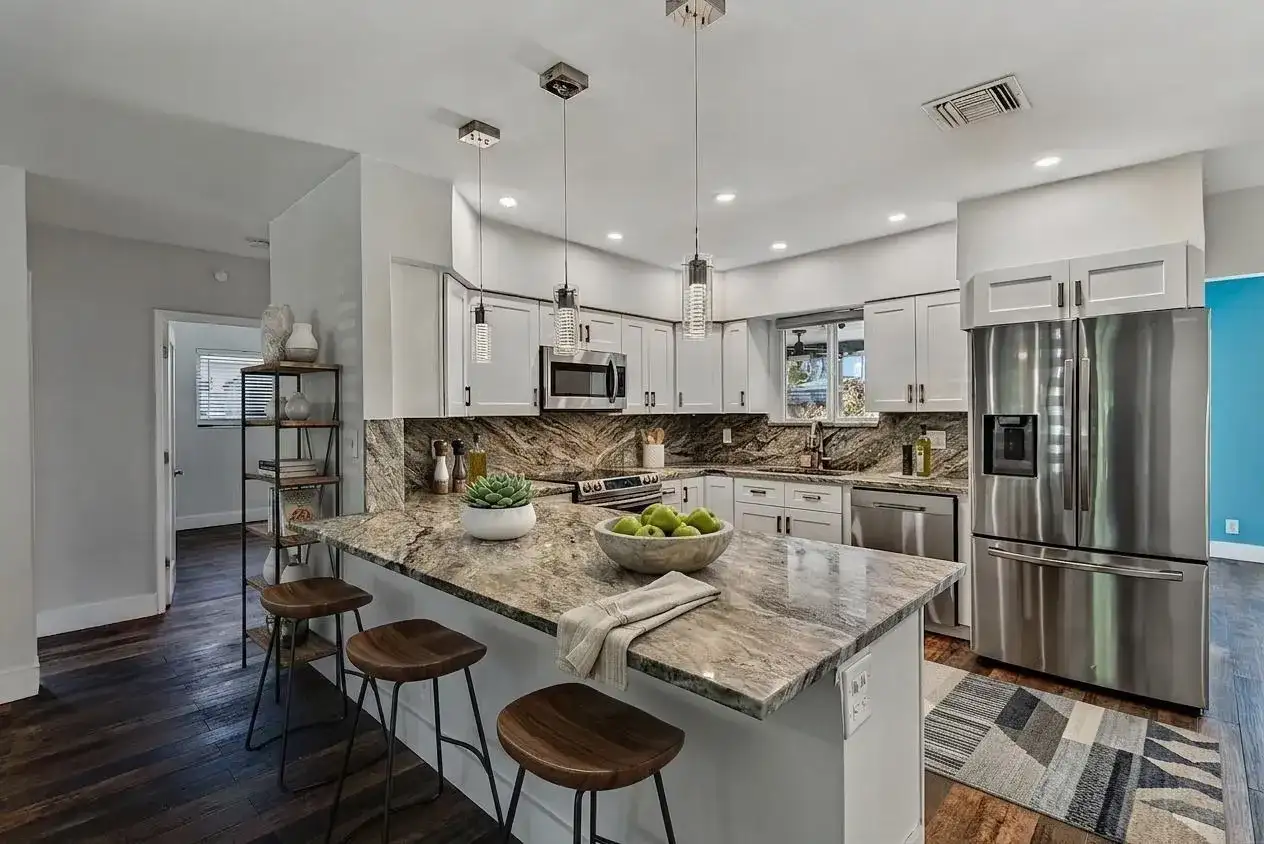 4821 NE 6th Avenue, Oakland Park FL 33334 photo 4