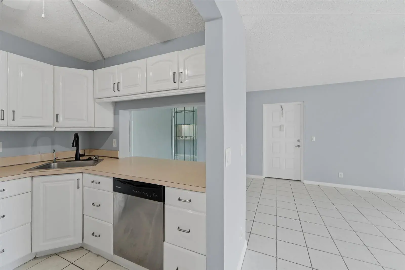 728 Sunny Pine Way # A1, FL 33415