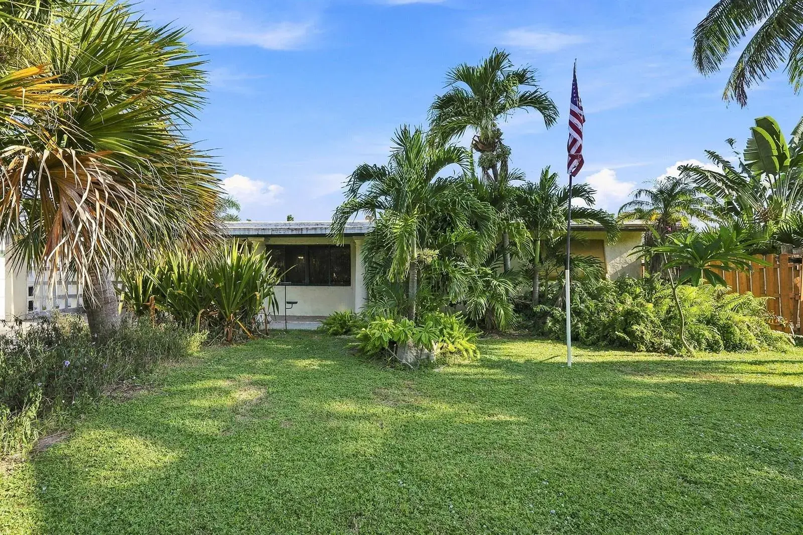 2511 NE 12TH Court, Pompano Beach FL 33062