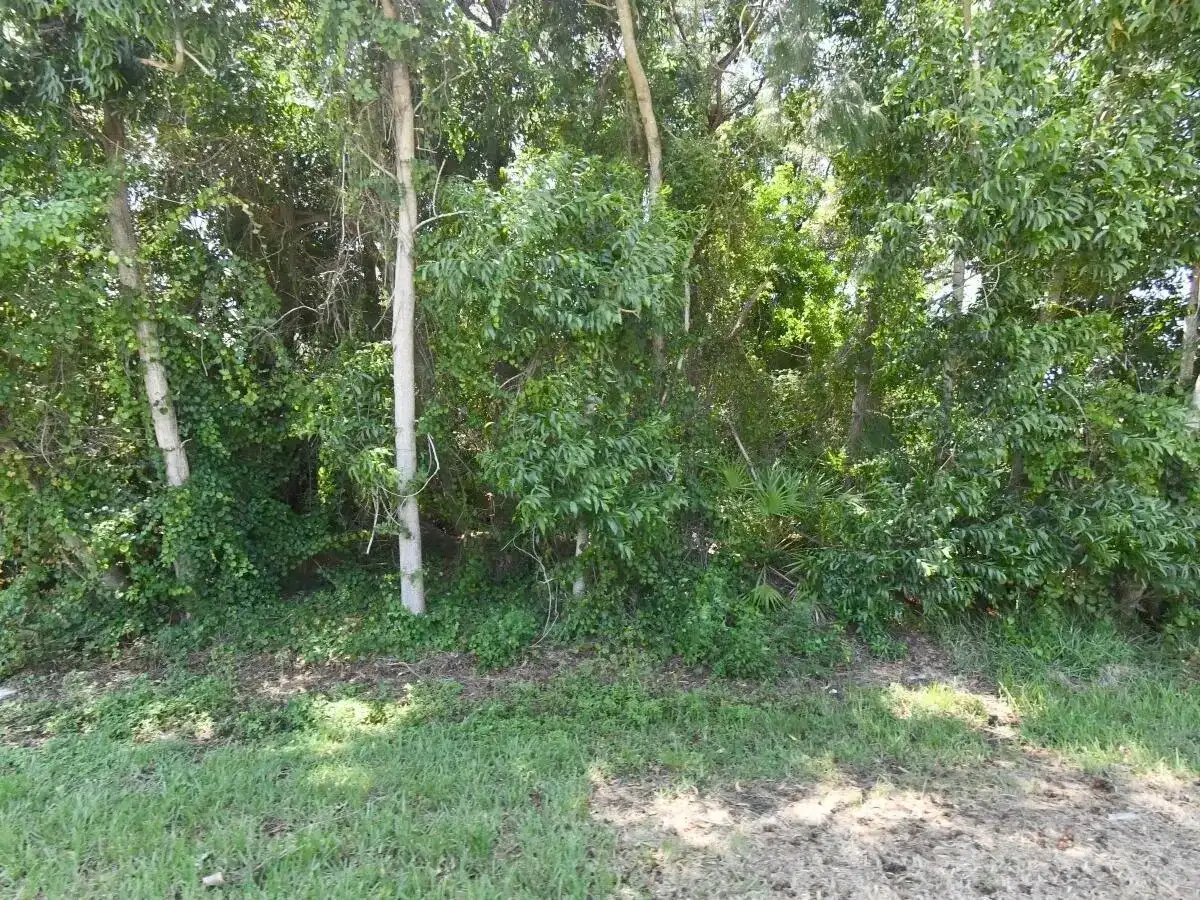 6421 NW FRIENDLY Circle, Port St. Lucie FL 34983