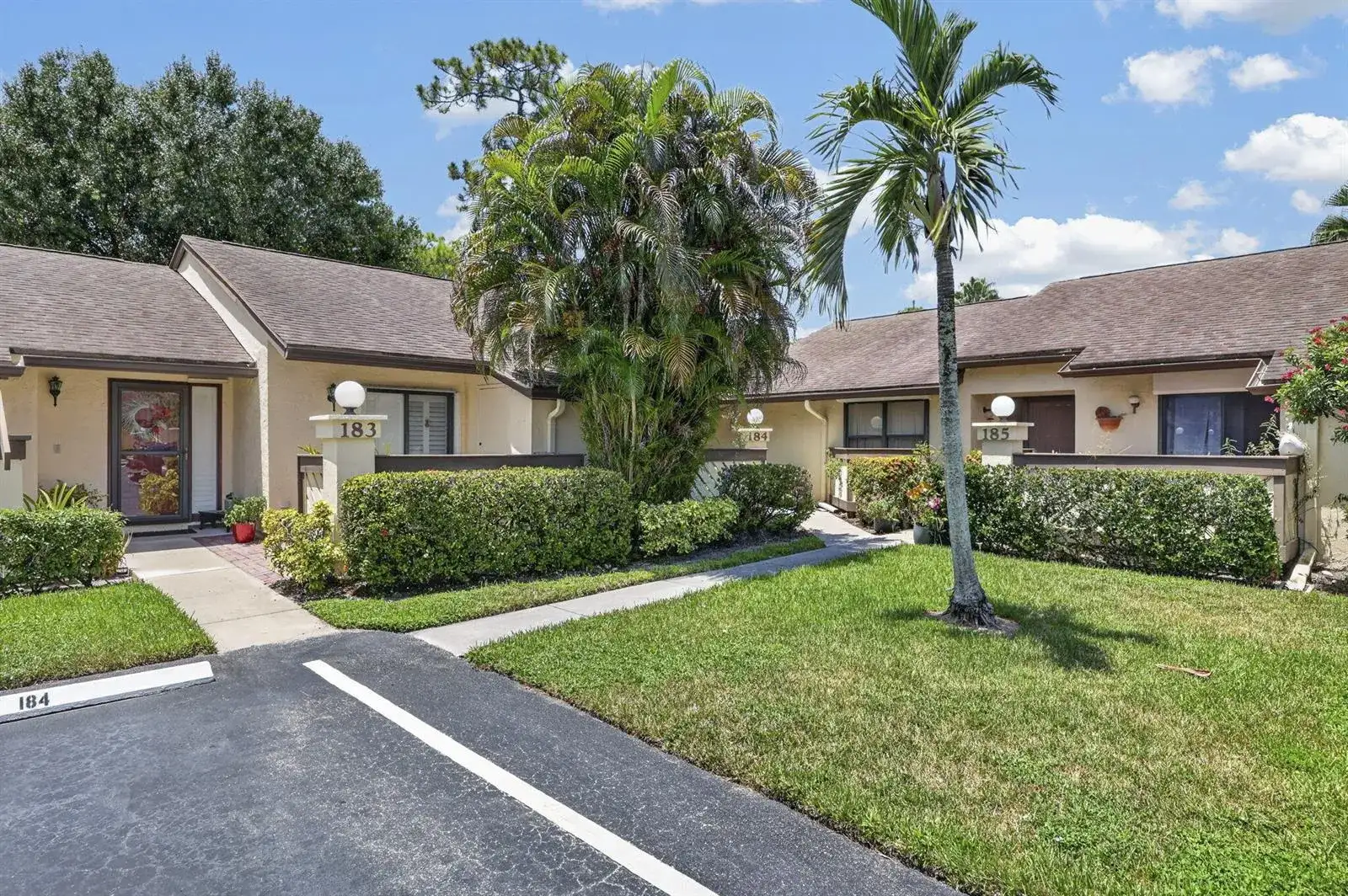 184 MASTIC TREE Court, Royal Palm Beach FL 33411 photo 2