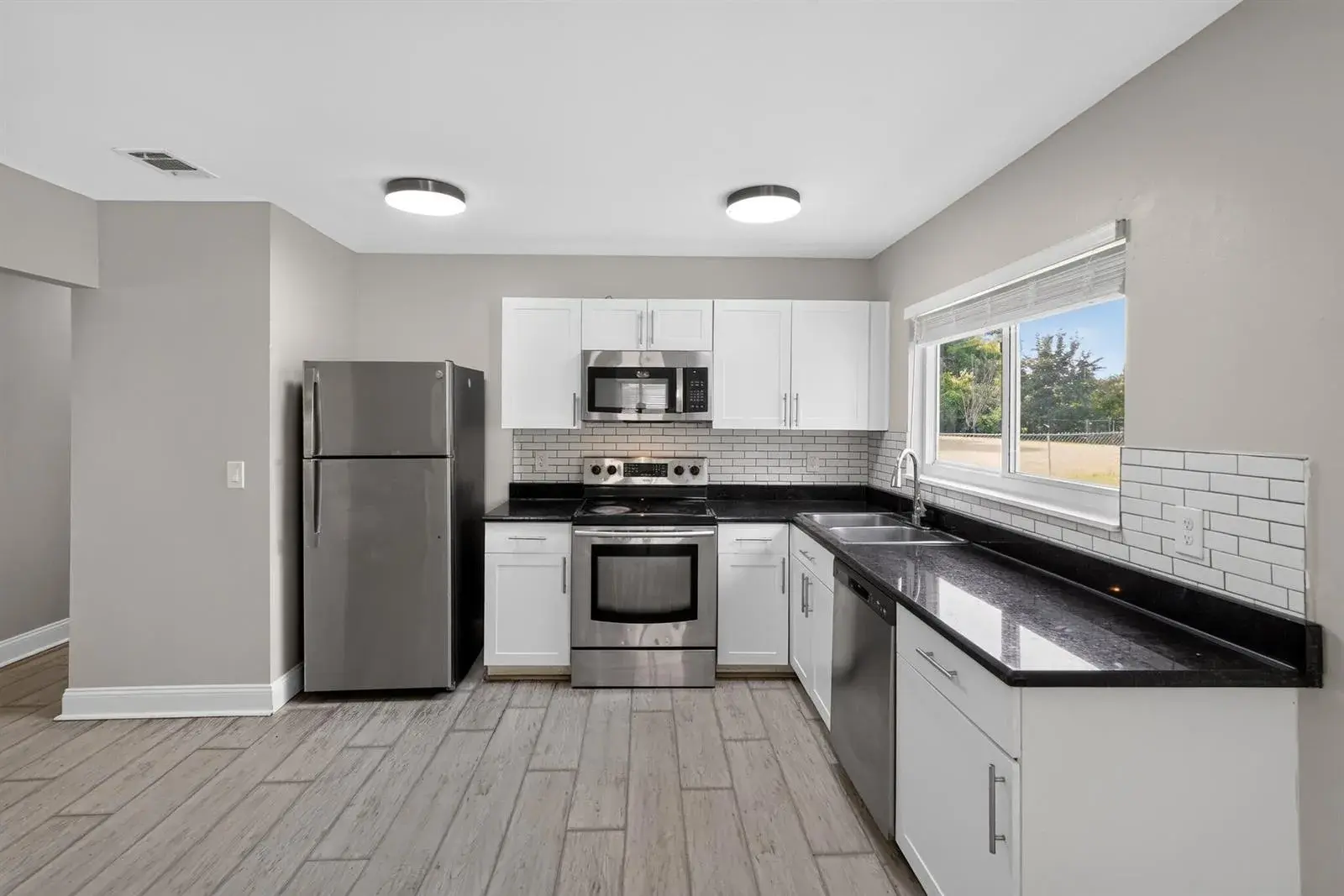230 SW CHERRYHILL Road, Port St. Lucie FL 34953