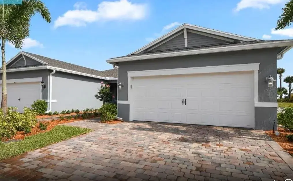 12748 SW CATTLEYA Lane # 204, Port St. Lucie FL 34987