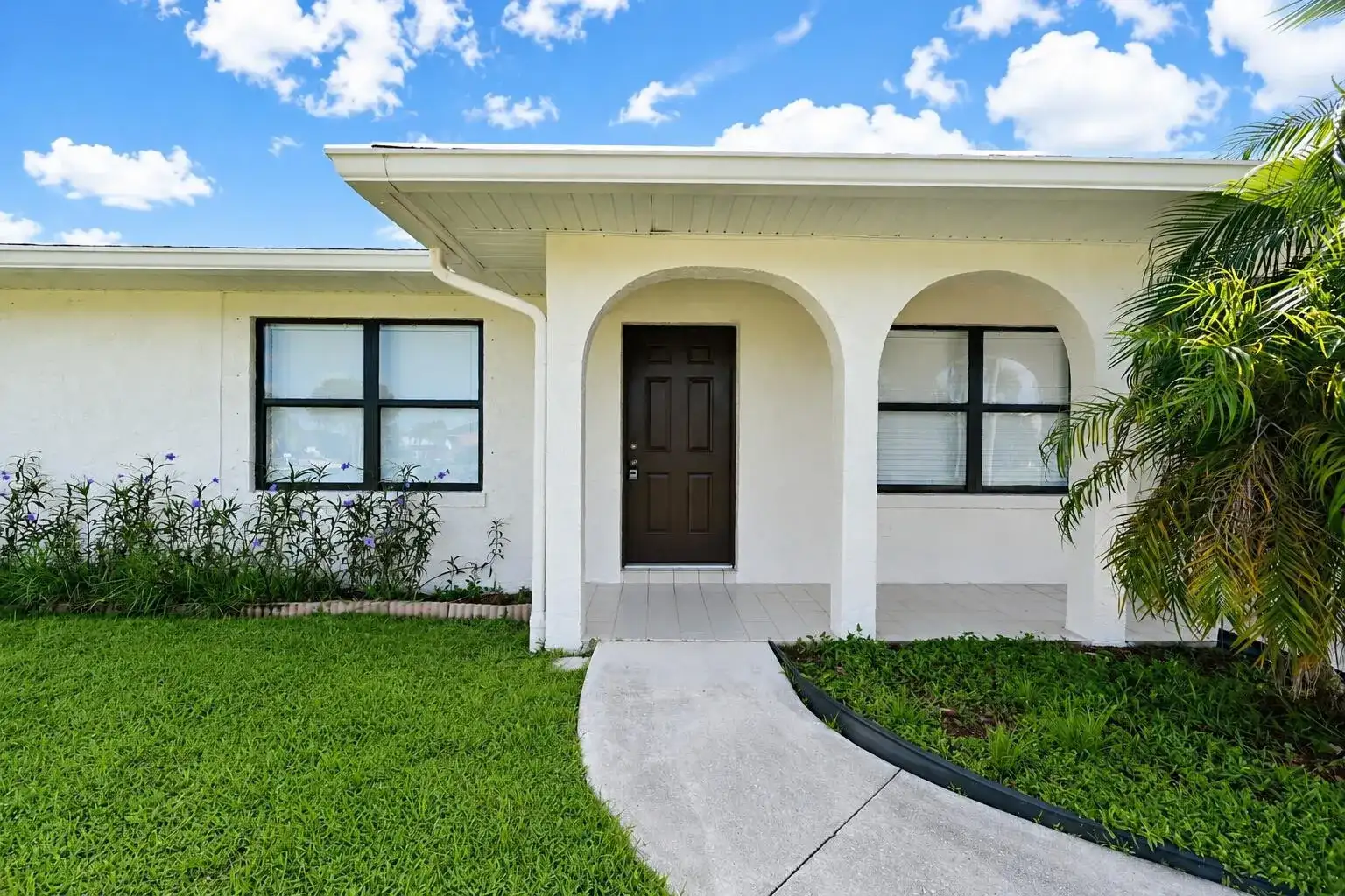 2033 SW Gemini Lane, Port St. Lucie FL 34984 photo 3
