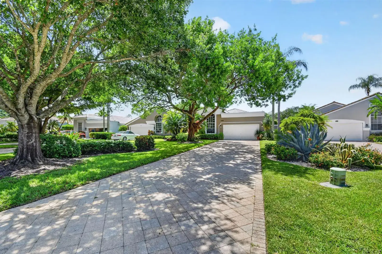 4758 CARLTON GOLF Drive, Lake Worth FL 33449 photo 3