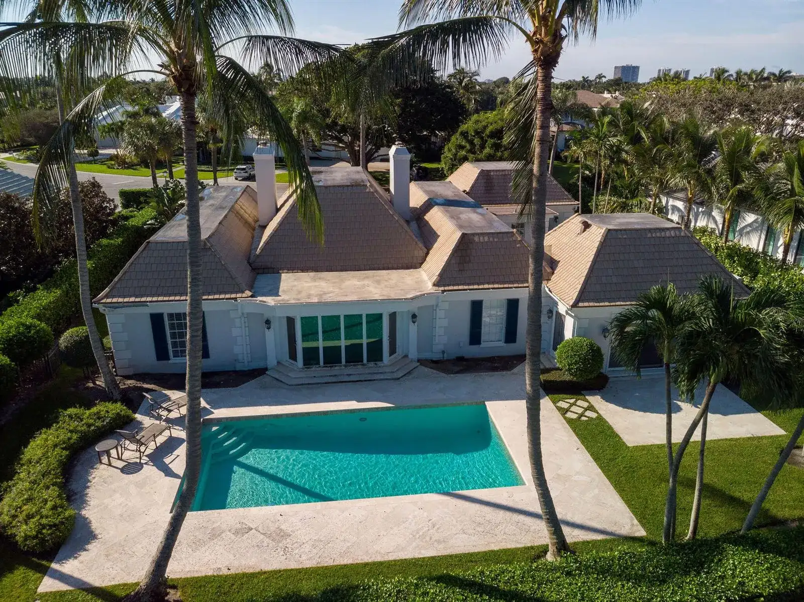 971 LAKE HOUSE Drive, North Palm Beach FL 33408 photo 2