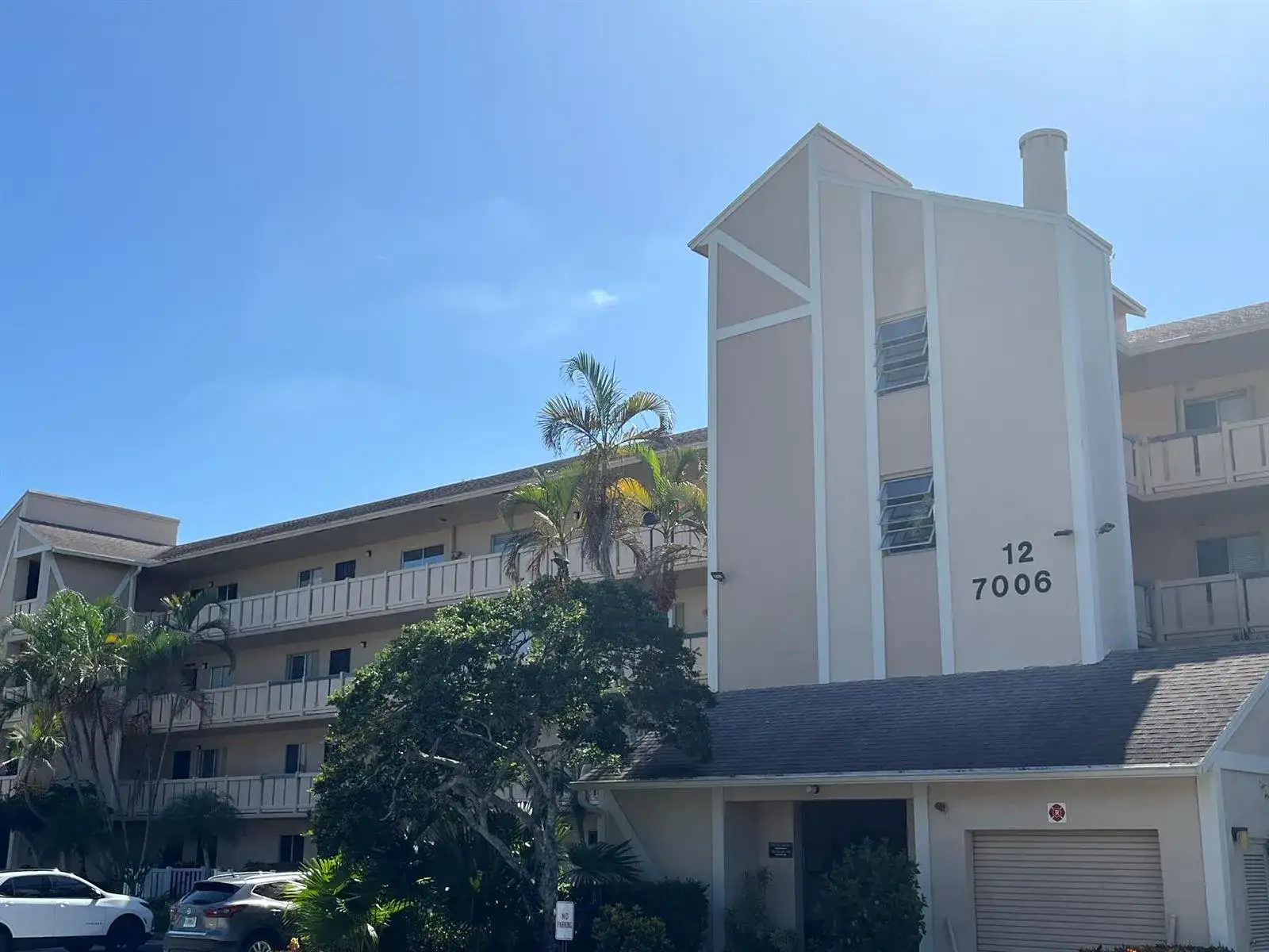 7006 HUNTINGTON Lane # 302, Delray Beach FL 33446 photo 3