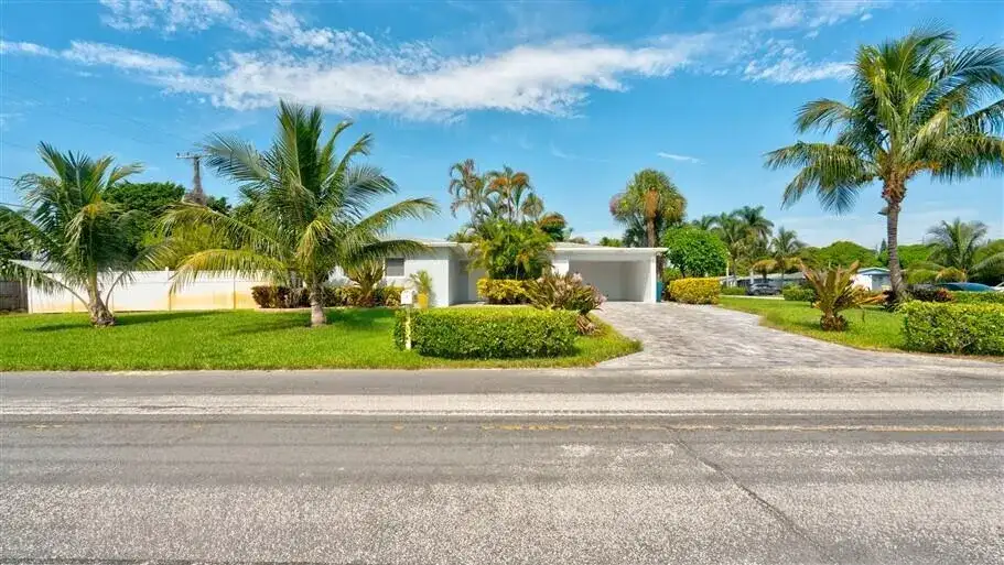 701 SE 1ST Street, Boynton Beach FL 33435 photo 5